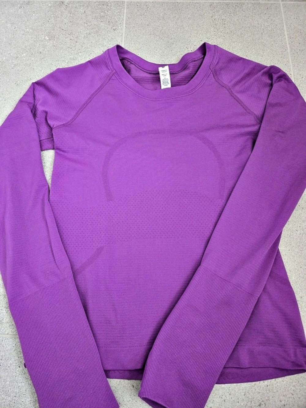 lululemon Swiftly Tech Long-Sleeve Shirt 2.0 Size 4